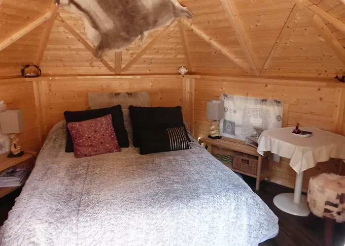 Bed & Breakfast Abrikota 3*